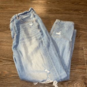 American Eagle Mom Jeans